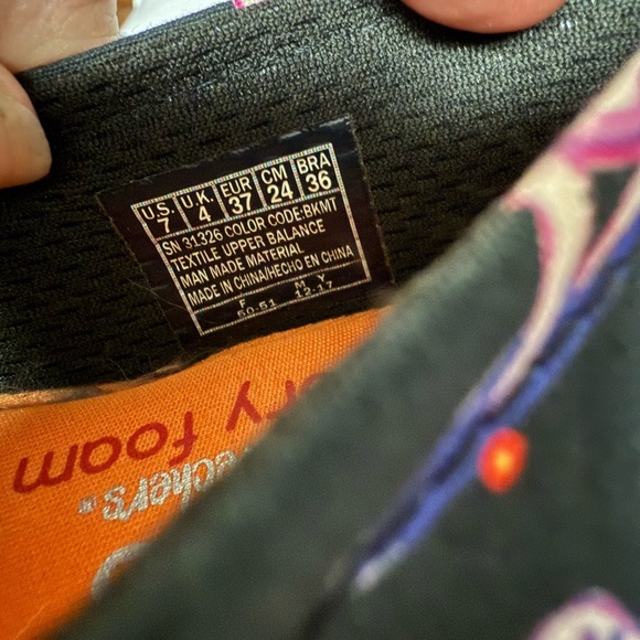 BOBS from Skechers Black Flats with Vibrant Dog Pattern - Picture 3 of 10